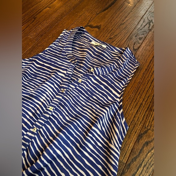 Daniel Rainn Women’s S Blue/White Zebra Striped Sleeveless Front Tie V-Neck Top - Picture 4 of 11